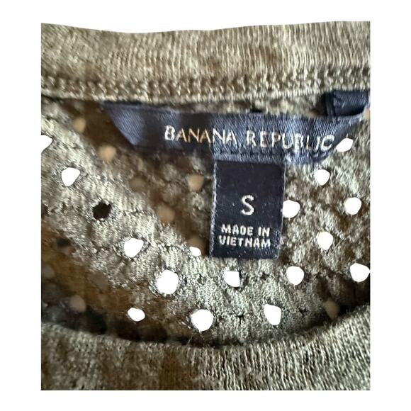 Banana Republic Olive Green Mesh Tank Top Sleeveless Blouse Size S - Picture 7 of 8